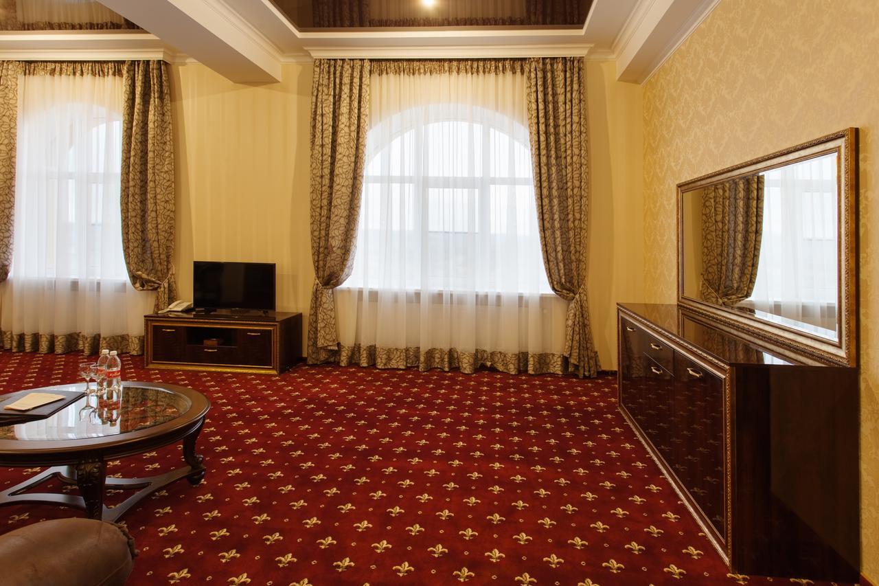 Mask Business Hotel Pyatigorsk Bagian luar foto