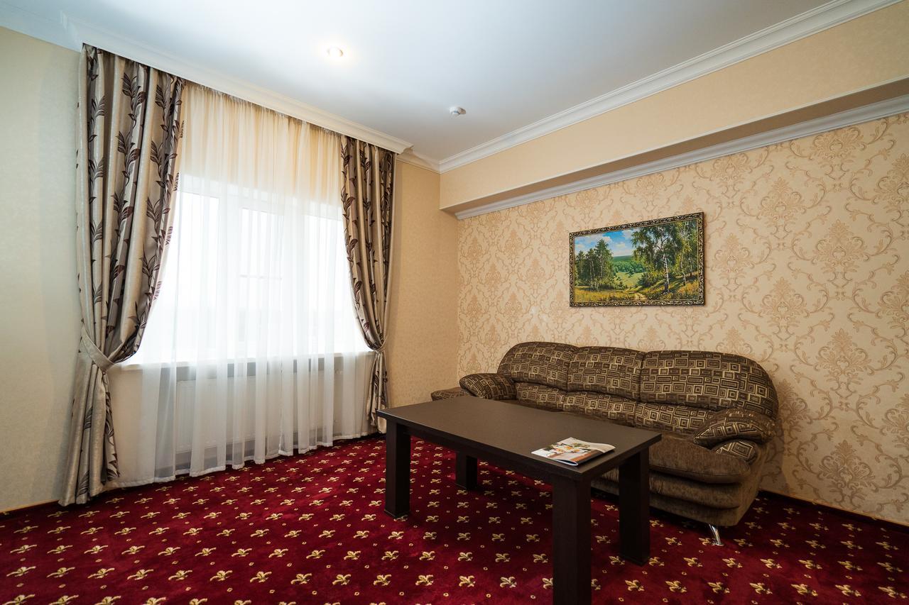 Mask Business Hotel Pyatigorsk Bagian luar foto