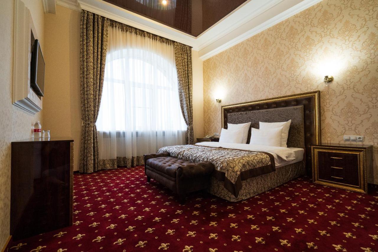 Mask Business Hotel Pyatigorsk Bagian luar foto